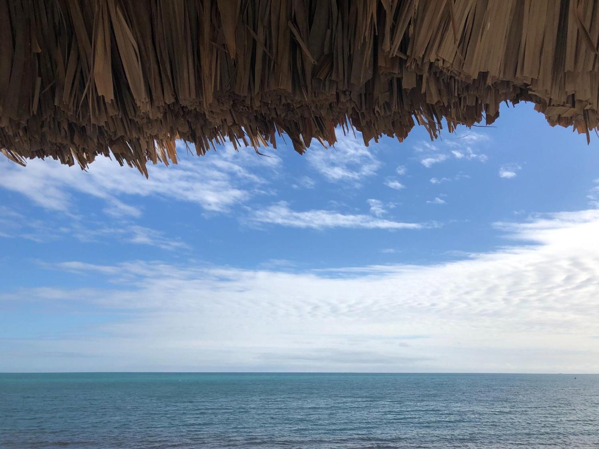 Hotel Ocean Breeze Placencia Esterno foto
