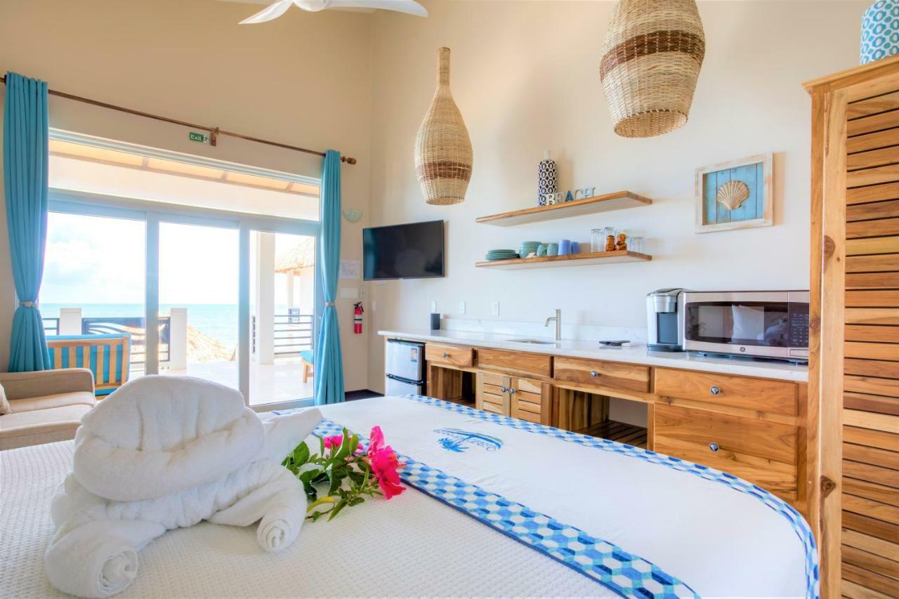 Hotel Ocean Breeze Placencia Esterno foto