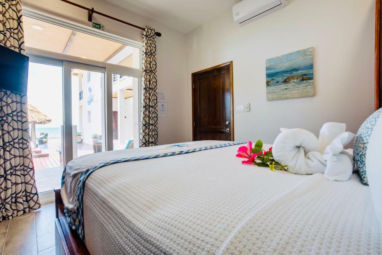 Hotel Ocean Breeze Placencia Esterno foto